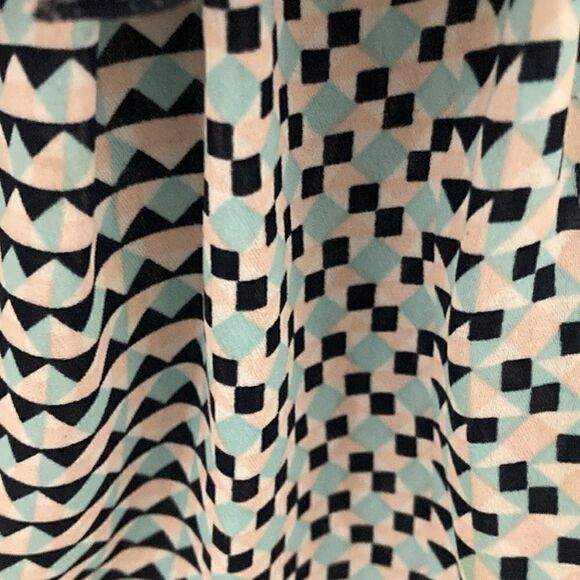 Parker Mini Dress in Geometric Print with Ruched Elasticized Waist. Size Medium - Picture 4 of 7